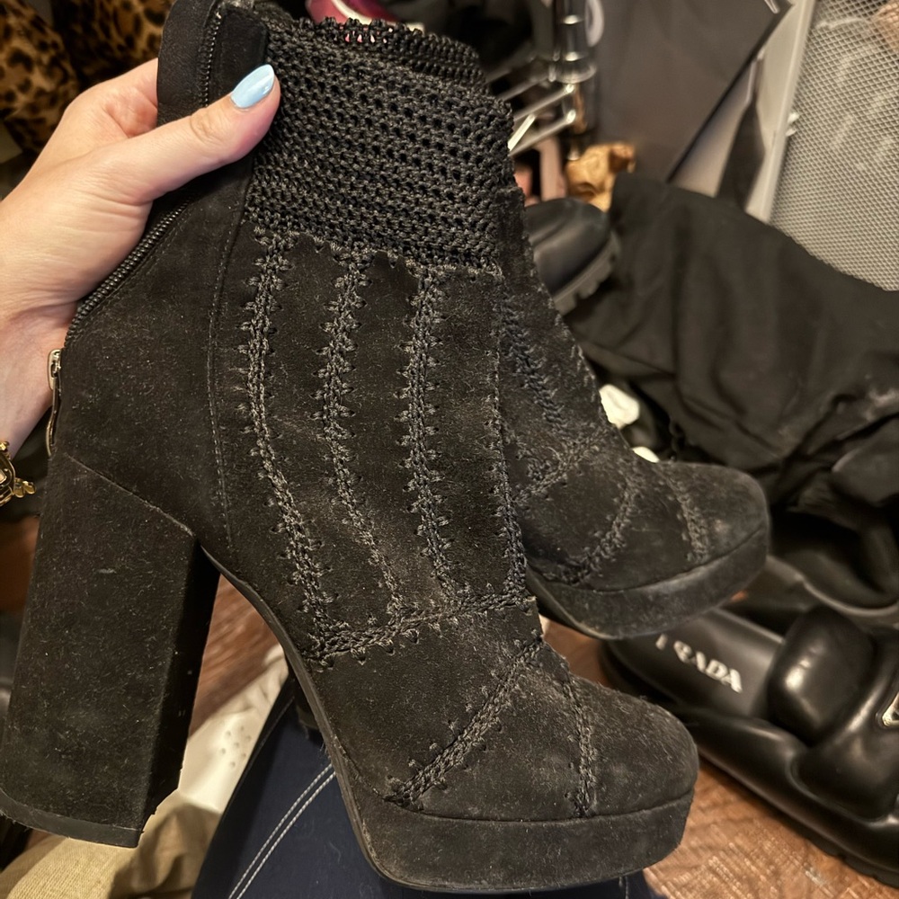 Chic Black Ankle Boots